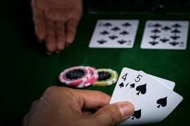 Detailed statistics breakdown for blackjack table showing win rates and round history on 73 erek